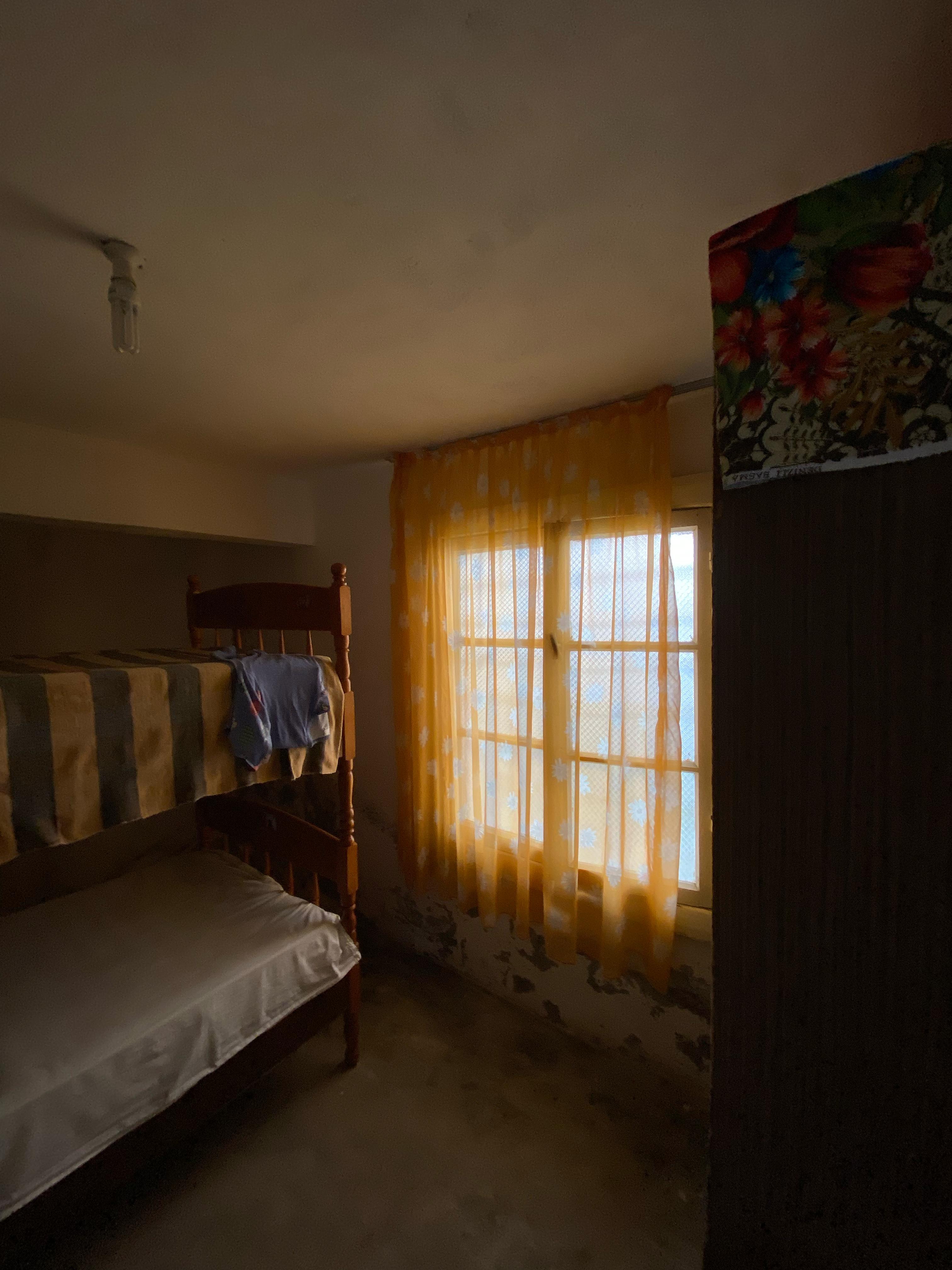 ERGÜNDEN AŞAĞI GÖZNEDE SATILIK ZEMİNKAT 2+1 YAYLA EVİ - MERSİN TOROSLAR fotoğraf 17
