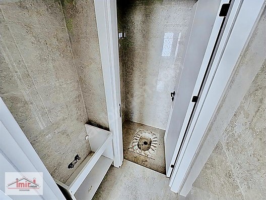 İMİR EMLAK'TAN SİTE İÇERİSİNDE ŞEHİR MANZARALI 2+1 5.KAT GÜNEY - ANKARA PURSAKLAR fotoğraf 15