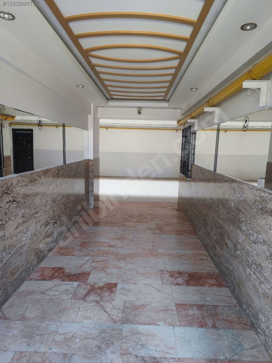 PUSULA EMLAKTAN ÜNİVERSİTE YANI GİRİŞ KAT BALKONLU 2+1 STÜDYO - KİLİS MERKEZ fotoğraf 5