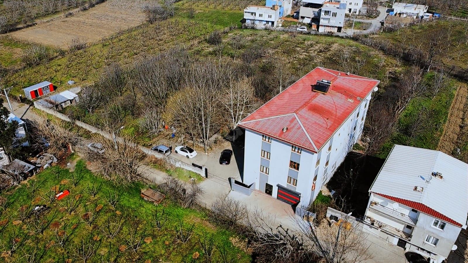 VAKIFTA 7 DÖNÜM ARSA VE İÇERİWİNDE 5 DAİRE 1 DÜKKAN - BURSA YILDIRIM fotoğraf 5