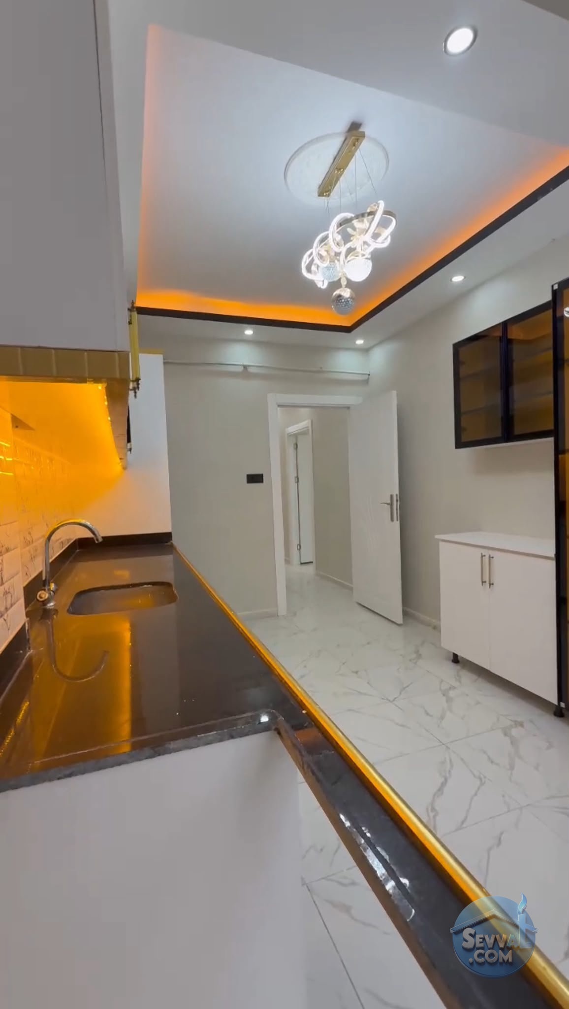AHMET YESEVİ MAH. CAZİBE ARKASI ARA KAT İÇİ FULL YAPILI 3+1 ODALI SATILIK DAİRE. - ŞANLIURFA HALİLİYE fotoğraf 18
