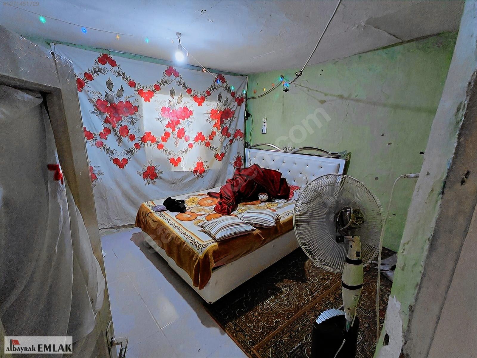 AKHİSAR ZEYTİNLİOVA DA SATILIK ARSA FİYATINA 120 M2 3+1 EV - MANİSA AKHİSAR fotoğraf 10