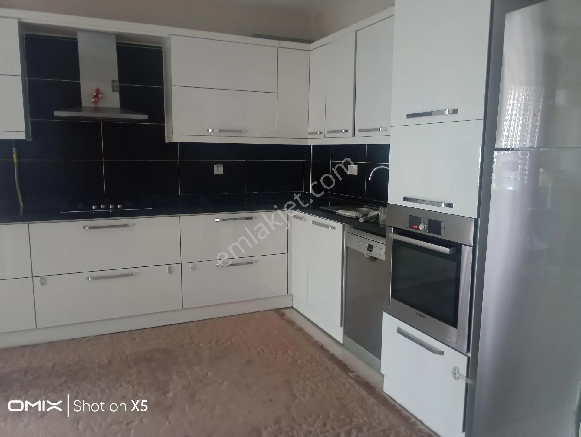 İzmir Torbalı Murat Bey Mahallesi'nde 3+1 160m2 Ara Kat Daire Satılık - İZMİR TORBALI fotoğraf 5