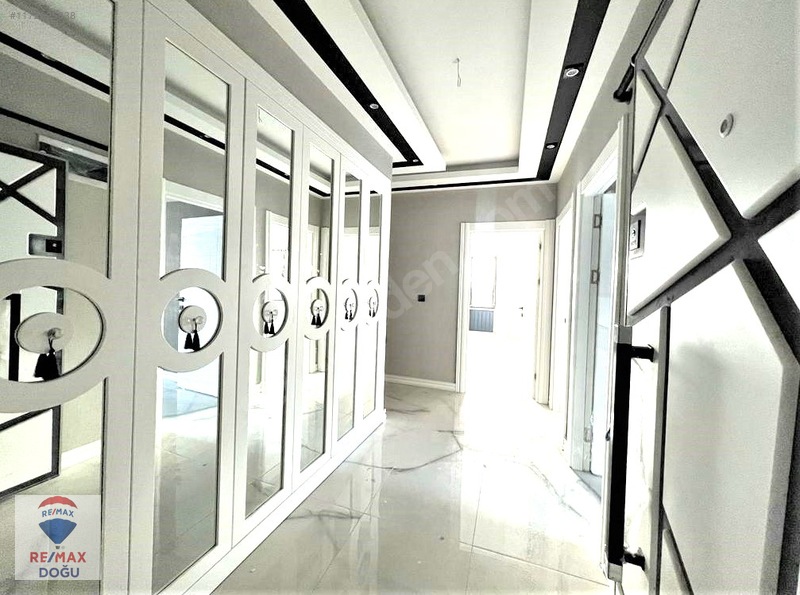 REMAX DOĞUDAN CUMHURİYET MAH.ULTRA LUX YAPILI SIFIR SATILK DAİRE - ELAZIĞ MERKEZ fotoğraf 7