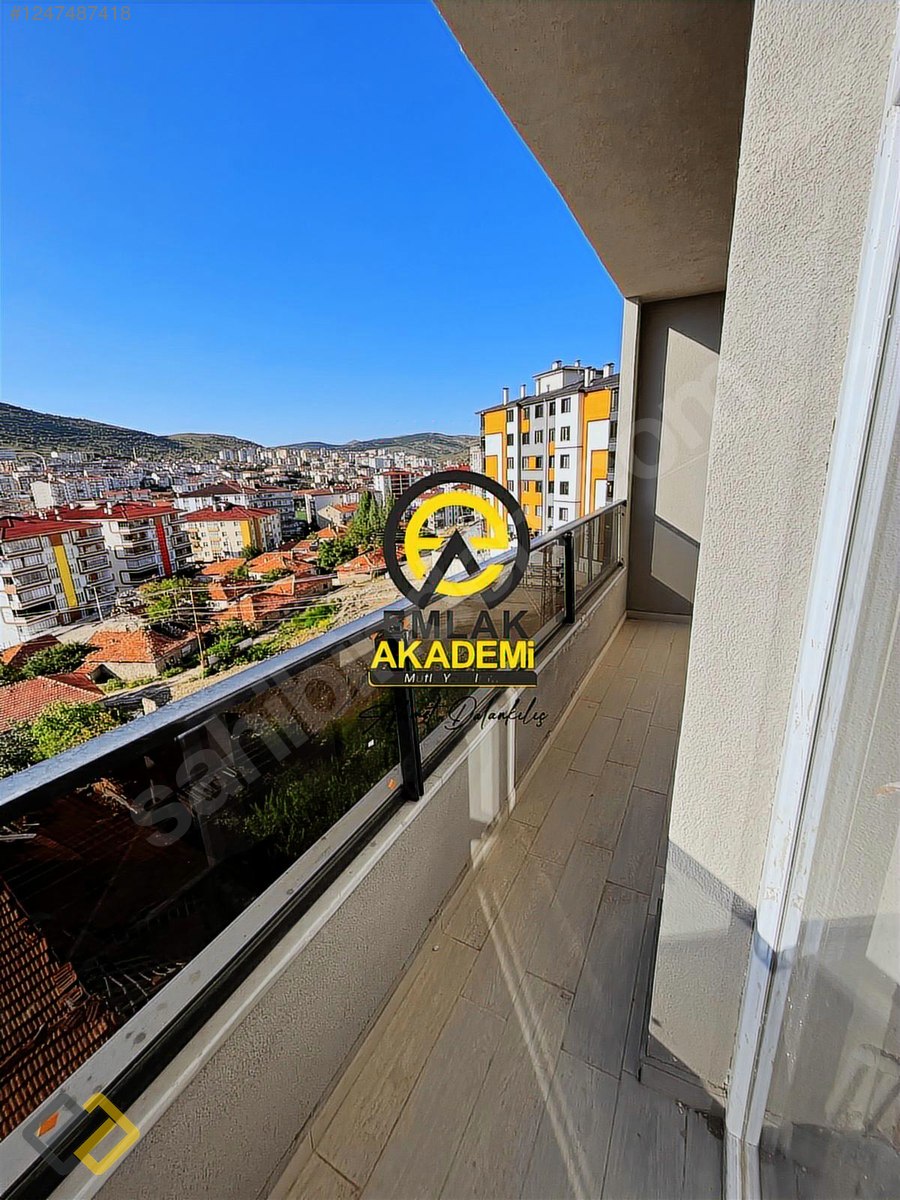 EMLAK AKADEMİDEN ŞEHİR MERKEZİNDE 3+0 SATILIK DAİRE - YOZGAT MERKEZ fotoğraf 7