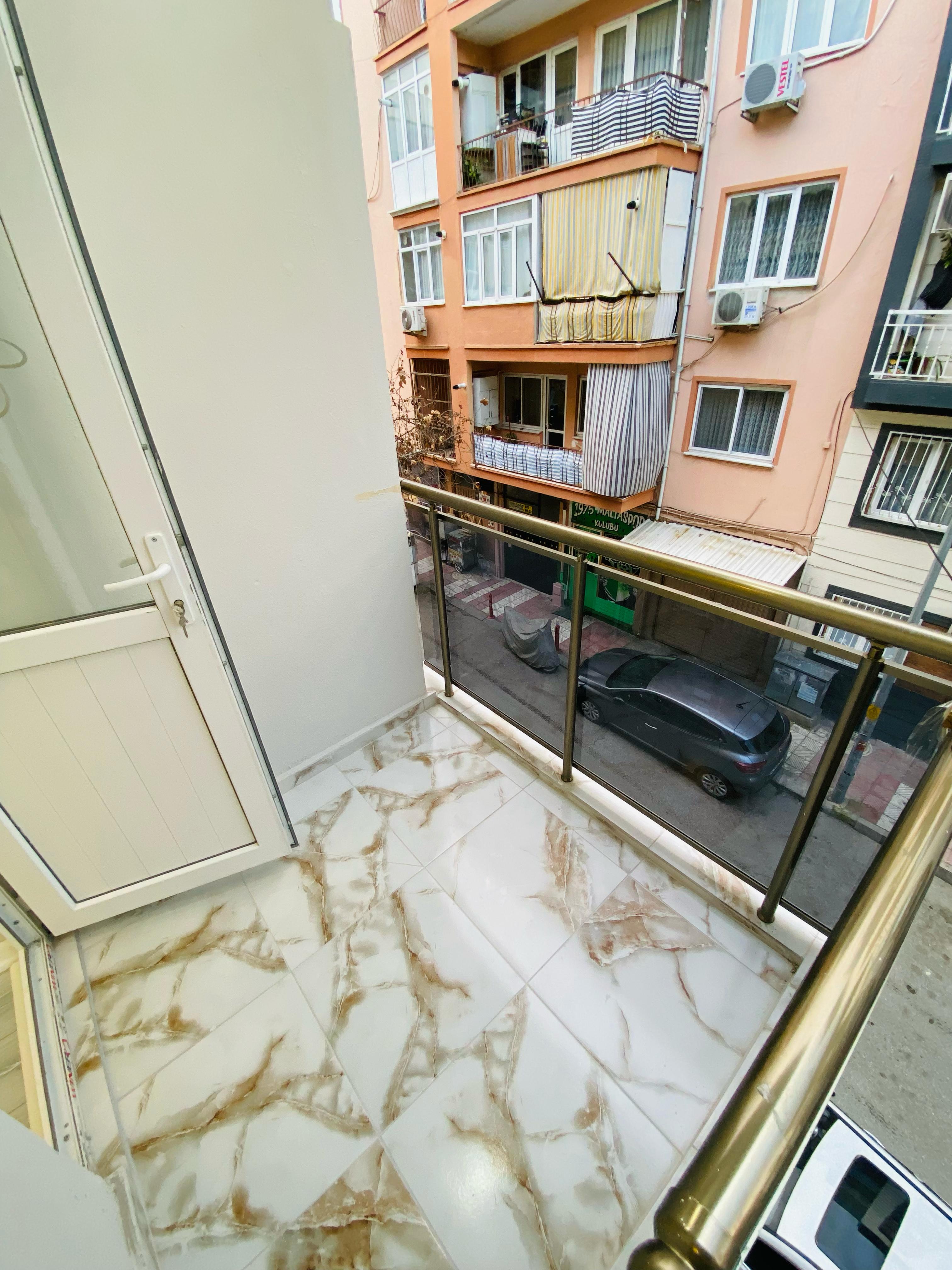 Manisa Yunusemre Tevfikiye Mah. Arakat Satılık Daire  - MANİSA YUNUSEMRE fotoğraf 15