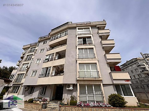 POLAT'TAN 3+1 100m2 KOMBİLİ 2.KATTA METROYA 5 DK MESAFEDE - İSTANBUL KADIKÖY fotoğraf 3