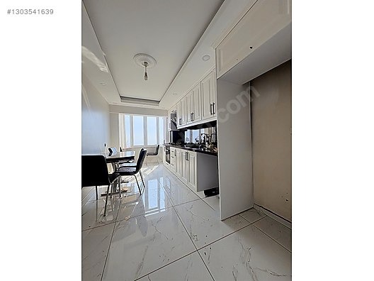 KAVAKLIKENT SİTESİ KİRALIK 3+1 DENİZ MANZARLI DAİRE - İSTANBUL BEYLİKDÜZÜ fotoğraf 5
