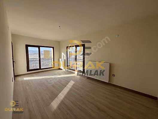 DURAK EMLAK'TAN GÖKÇE TOKİLER'DE KİRALIK 3.KAT 2+1 SIFIR DAİRE - AFYONKARAHİSAR MERKEZ fotoğraf 5