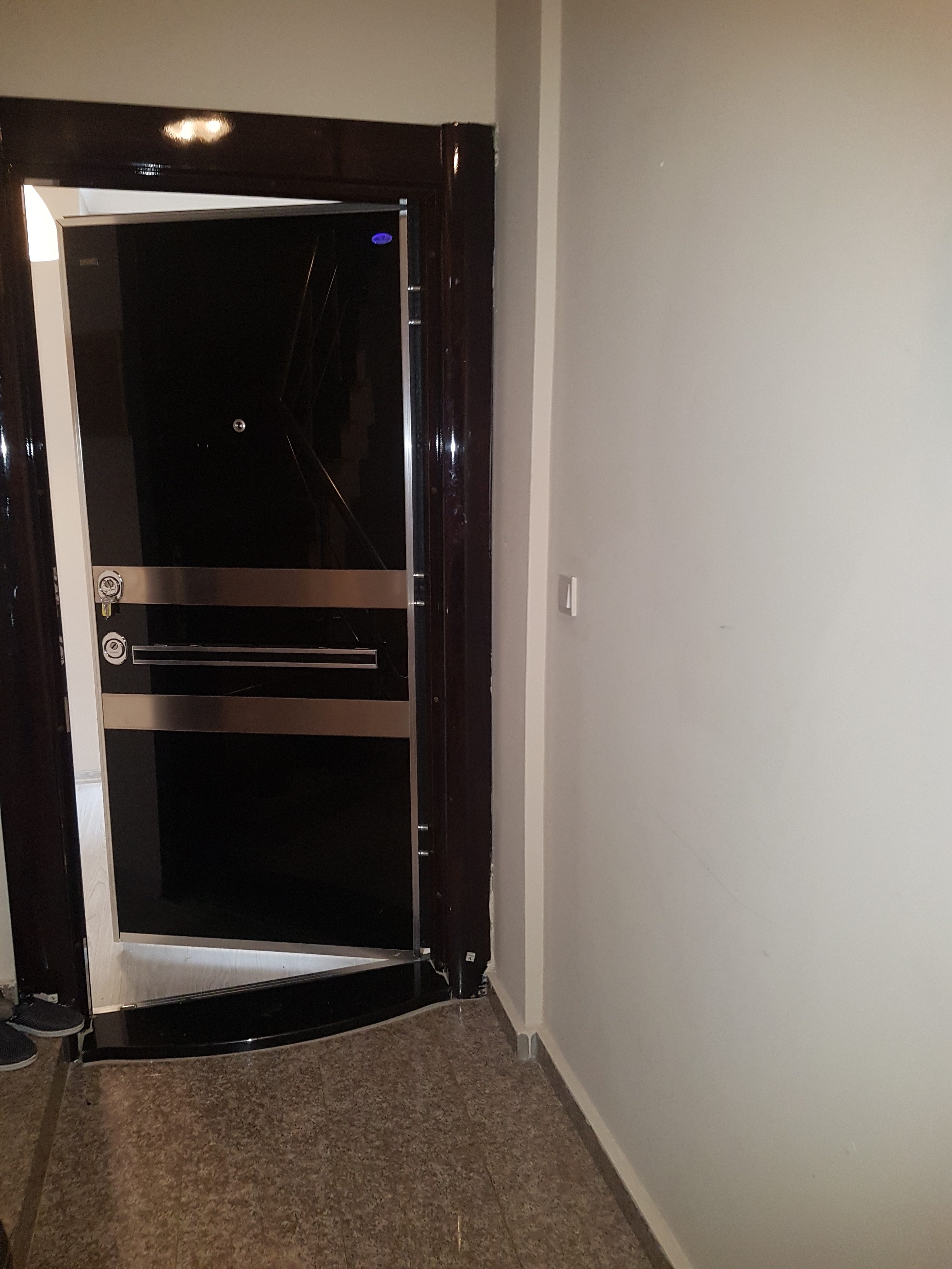 EFE GRUPTAN EMNİYETEVLERDE GENİŞ 2+1 100 M2 5.KAT DAİRE - İSTANBUL KAĞITHANE fotoğraf 5