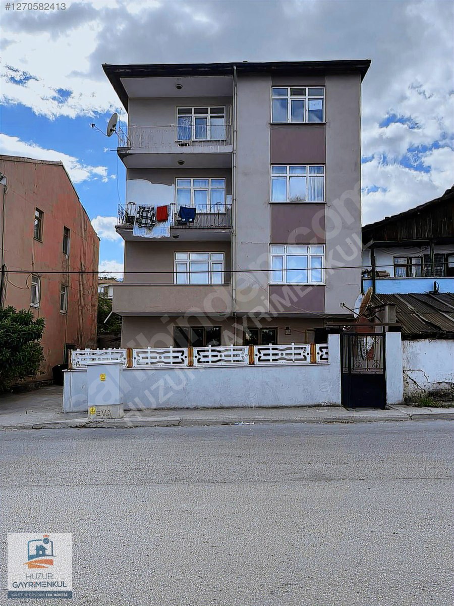 2+1 80m2 DAİRE SOGUKSU KAPALI SPOR SALONU KARSISINDA SATILIKTIR - KARABÜK MERKEZ fotoğraf 12