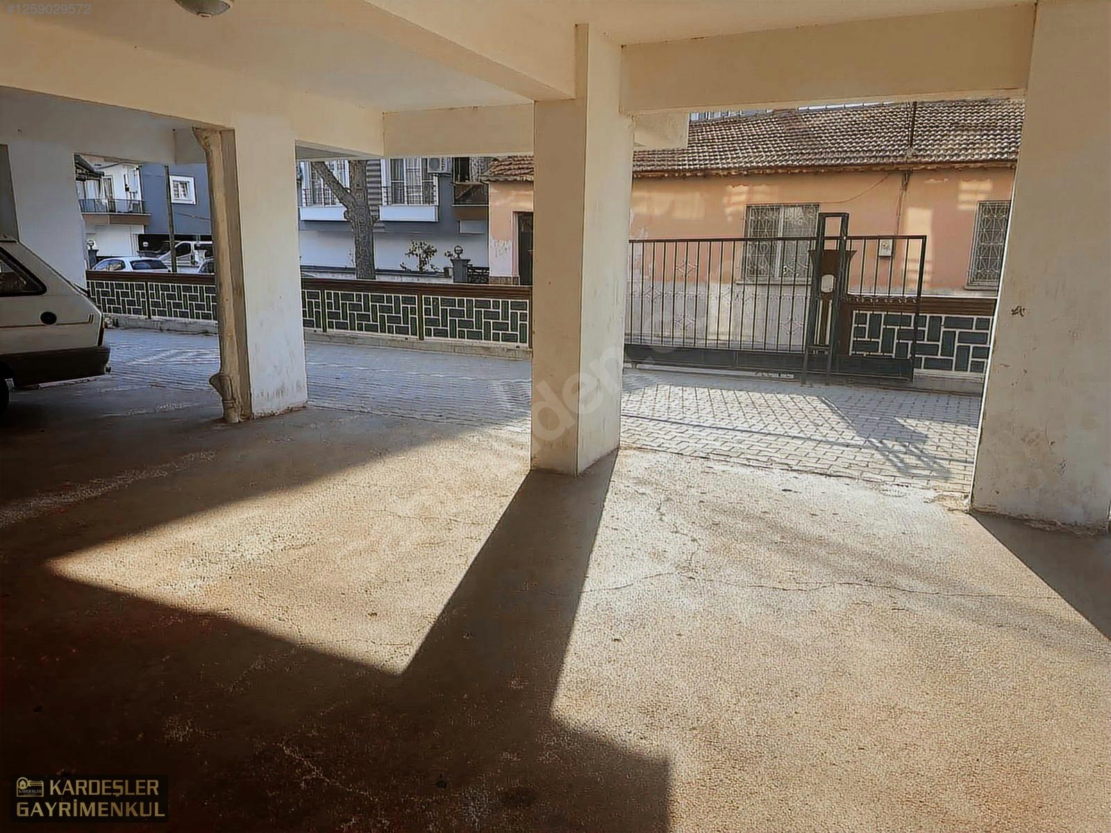 SATILIK CUMHURİYET MAHALLESİNDE 3 KAT DAİRE - MANİSA AKHİSAR fotoğraf 17