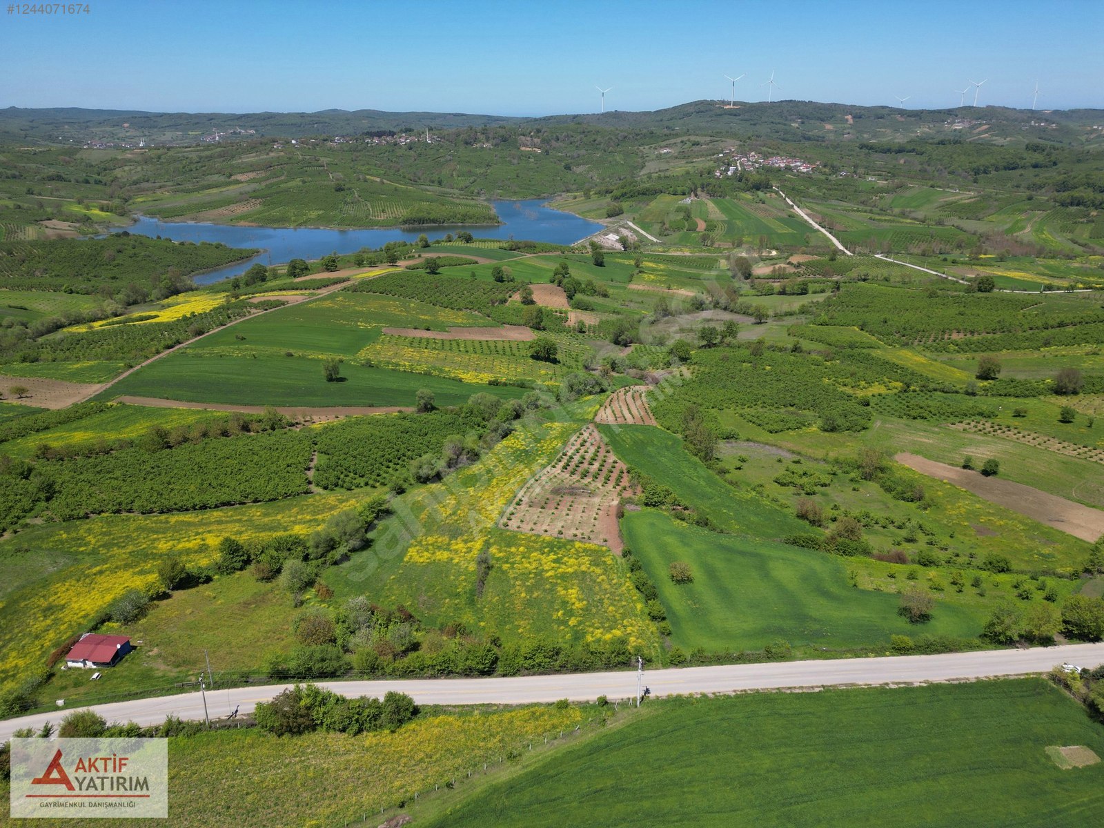 HEDİYELİ'DE GÖL MANZARALI 1748 M2 %5 İMARLI YERLEŞİME YAKIN - KOCAELİ KANDIRA fotoğraf 8