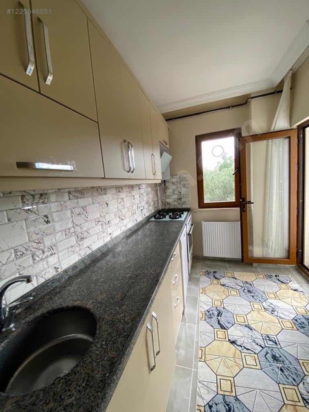 Denize yakın 2+1 yeni bina eşyalı - YALOVA ARMUTLU fotoğraf 8