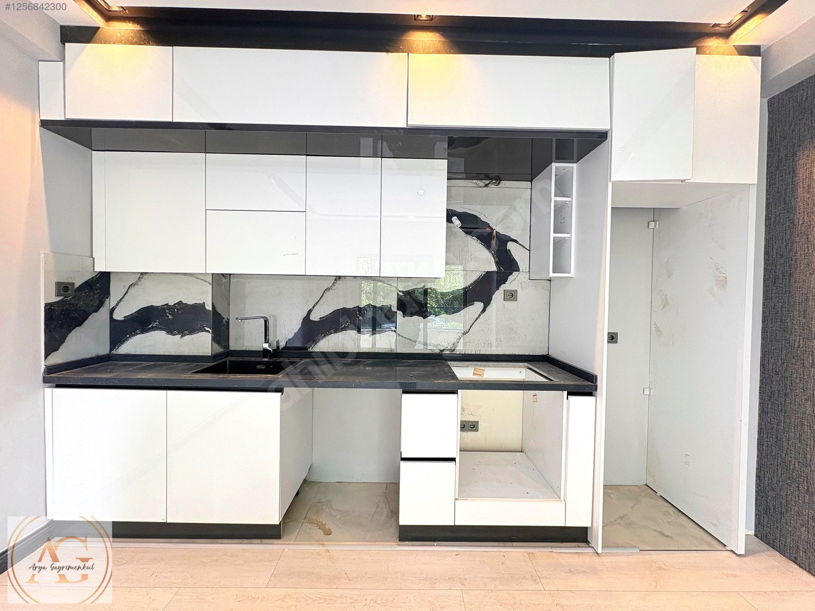 ARYA'DAN AKÇAY'DA 2+1 AMERİKAN MUTFAK SATILIK DAİRE - BALIKESİR EDREMİT fotoğraf 6