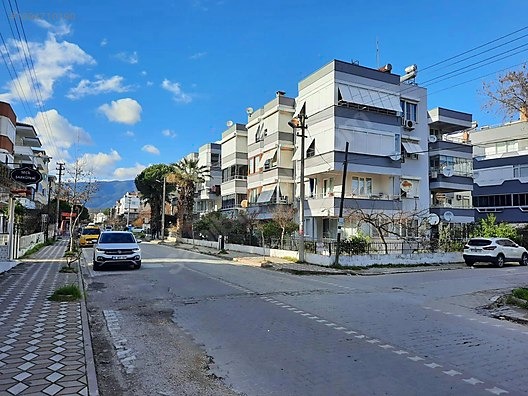 AKÇAY KÖŞEMDEN MERKEZDE DOĞALGAZLI EŞYALI 2+1 SATILIK DAİRE - BALIKESİR EDREMİT fotoğraf 4