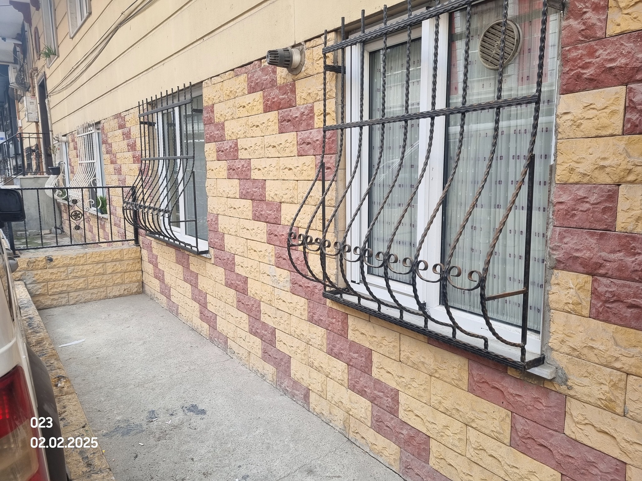 MEHTERÇEŞME MAH SATILIK DAİRE 2+1 GİRİŞ KAT  - İSTANBUL ESENYURT fotoğraf 3