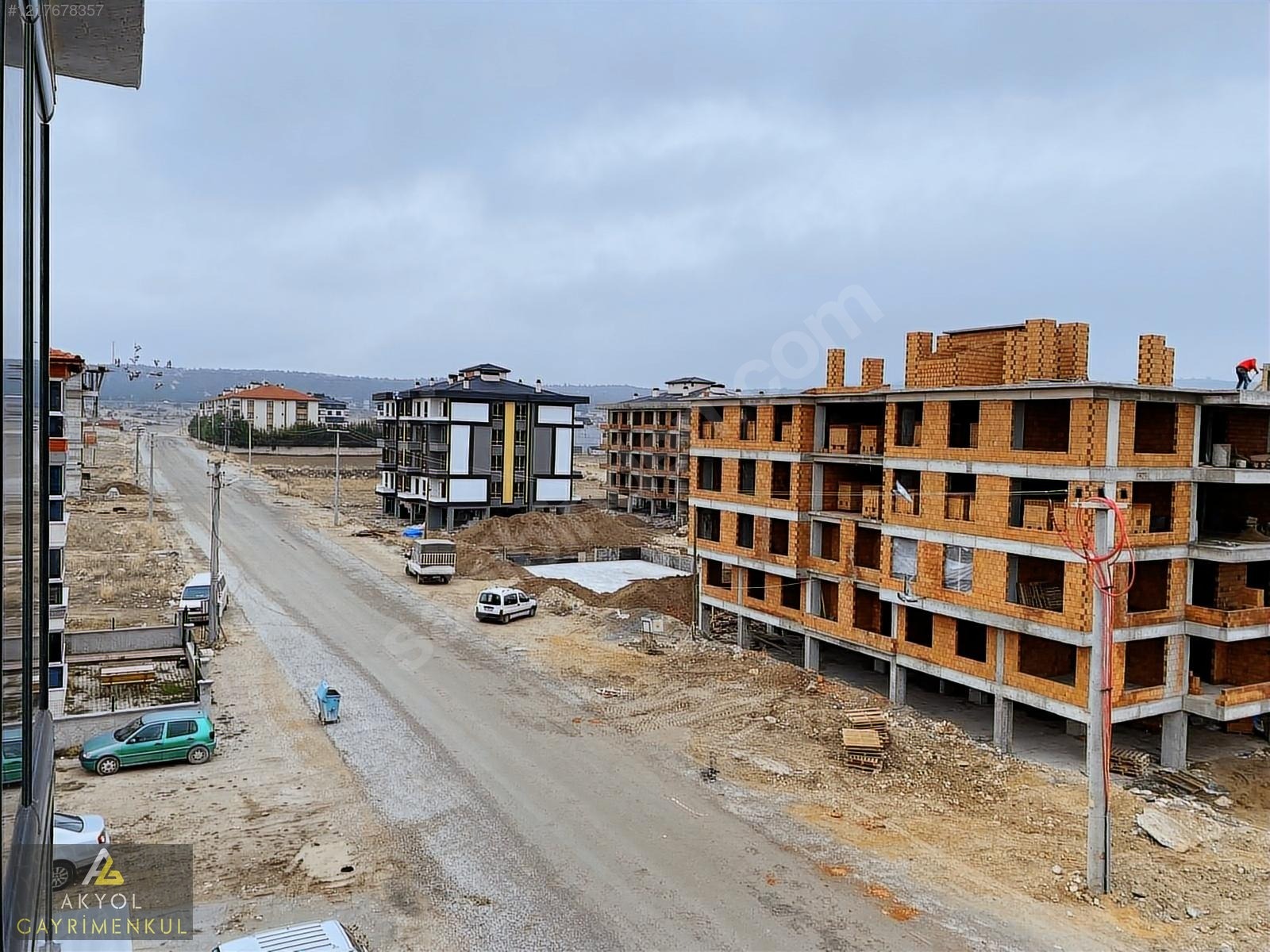 AKYOL'DAN ZAFERTEPEDE SATILIK GARAJLI GENİŞ SIFIR 2+1 DAİRE - KÜTAHYA MERKEZ fotoğraf 14