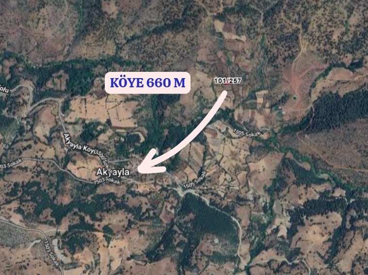 BALIKESİR DURSUNBEY AKYAYLA  KÖYÜNDE  699  M²  BAĞ  SATILIKTIR - BALIKESİR DURSUNBEY fotoğraf 4