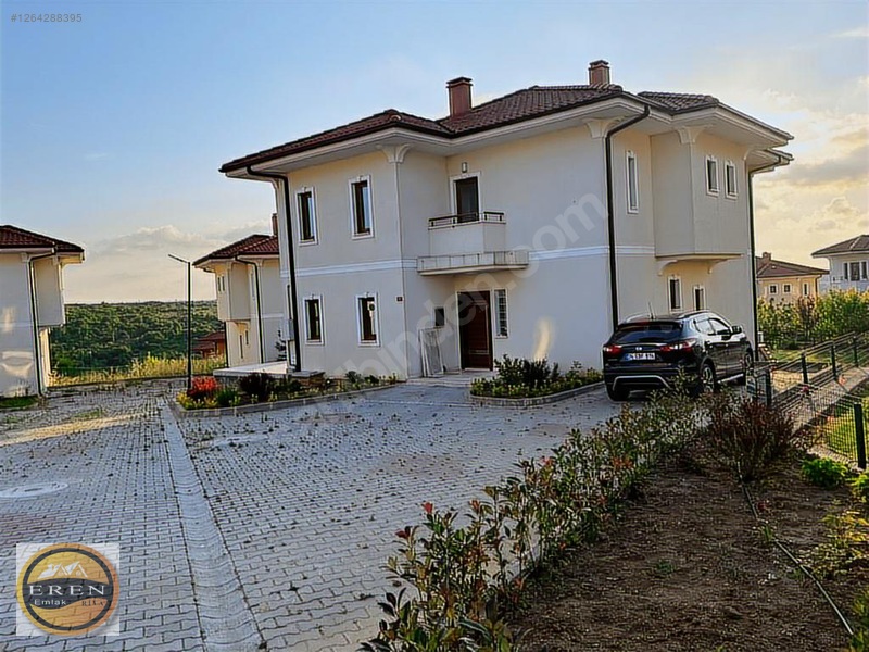 Riva Flora Evleri 5+2 içi yapılı sitenin en iyi konumu SATILIK - İSTANBUL BEYKOZ fotoğraf 31