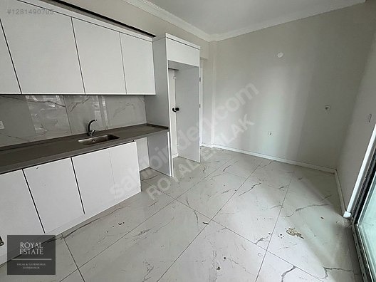 ROYAL EMLAKTAN OPTİMUM KONUMDA KİRALIK 4+1 - AMASYA MERKEZ fotoğraf 9