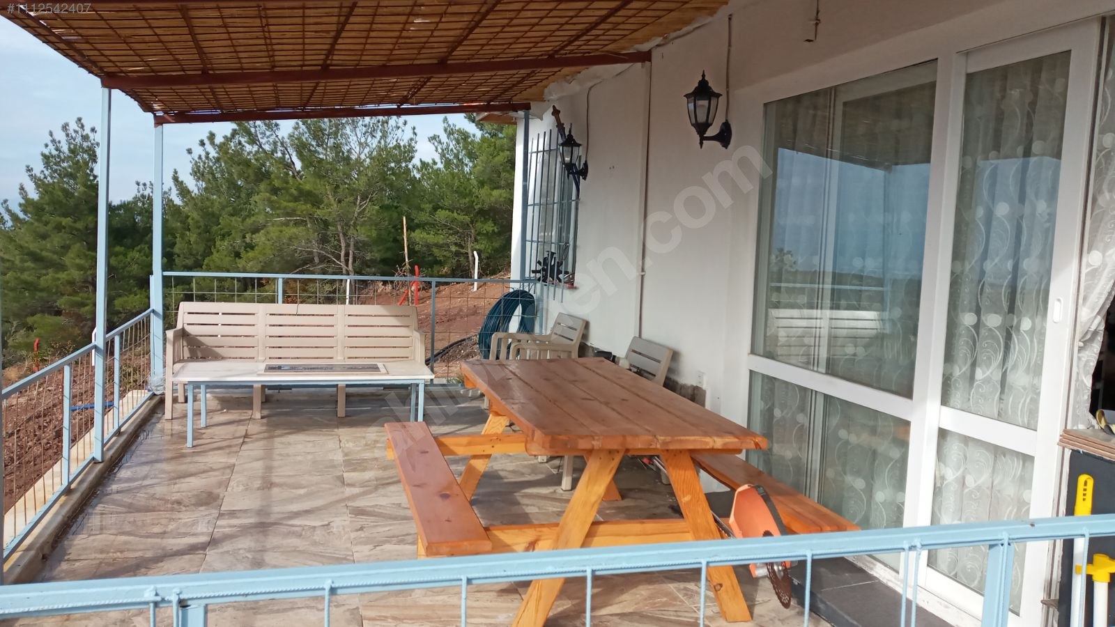 Tarla vasfında köy içi 9.133m2.tek tapulu 1+1 ev. tamamı telcit - MANİSA AKHİSAR fotoğraf 8