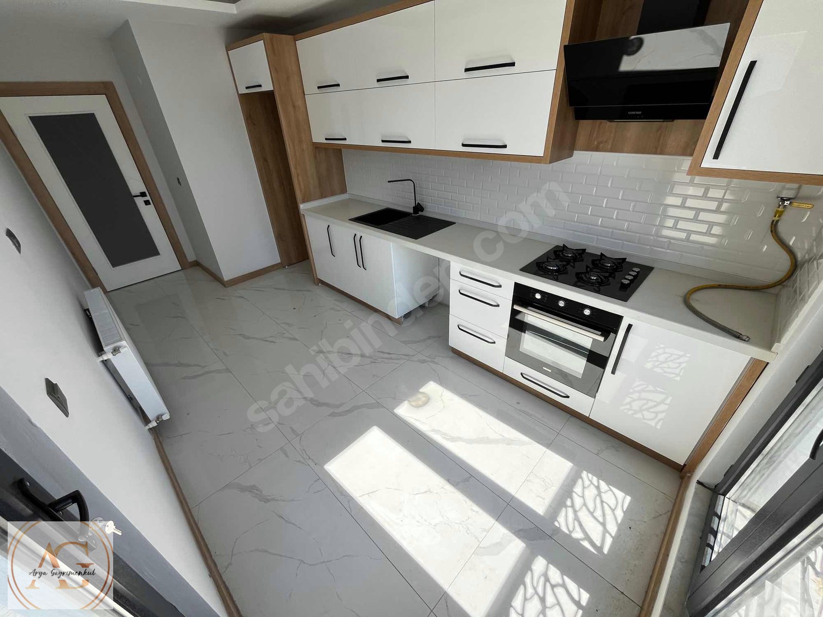 ARYA'DAN ALTINKUM'DA DOĞALGAZLI SATILIK 4+1 DUBLEKS DAİRE - BALIKESİR EDREMİT fotoğraf 5