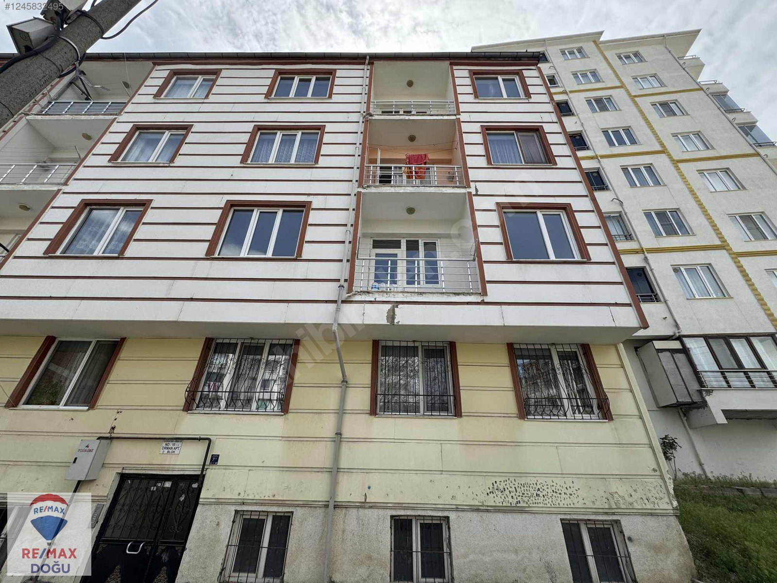 REMAX DOĞUDAN OLGUNLAR MAH.SATILIK 3+1 FIRSAT DAİRE - ELAZIĞ MERKEZ fotoğraf 2