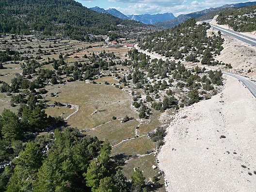 Antalya / Akseki / Alaçeşme Mhahallesinde 1.811 m² SATILIK ARSA  - ANTALYA AKSEKİ fotoğraf 4