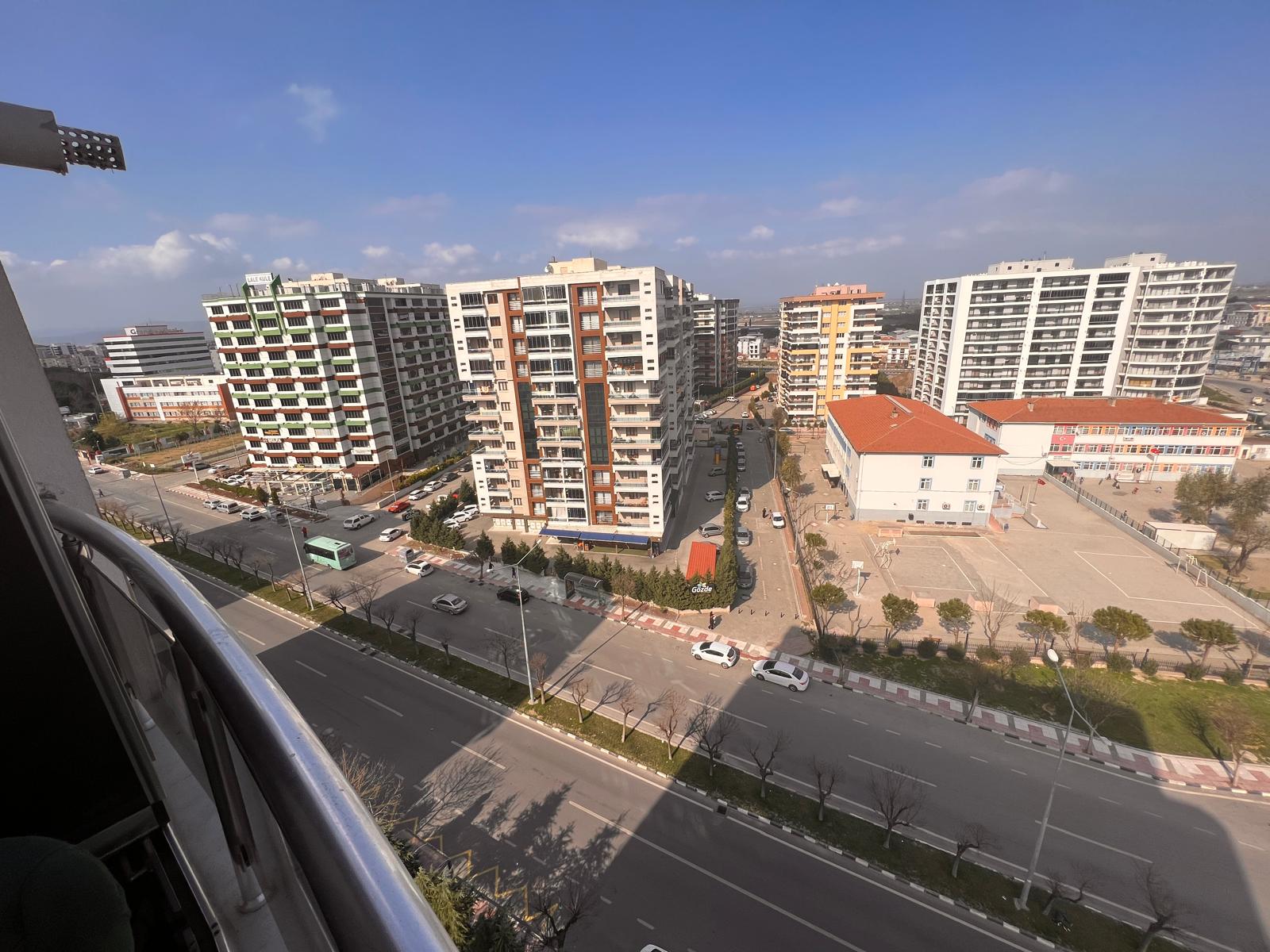 Manisa Yunusemre Güzelyurt Mah. Site İçerisinde Geniş AraKat - MANİSA YUNUSEMRE fotoğraf 18
