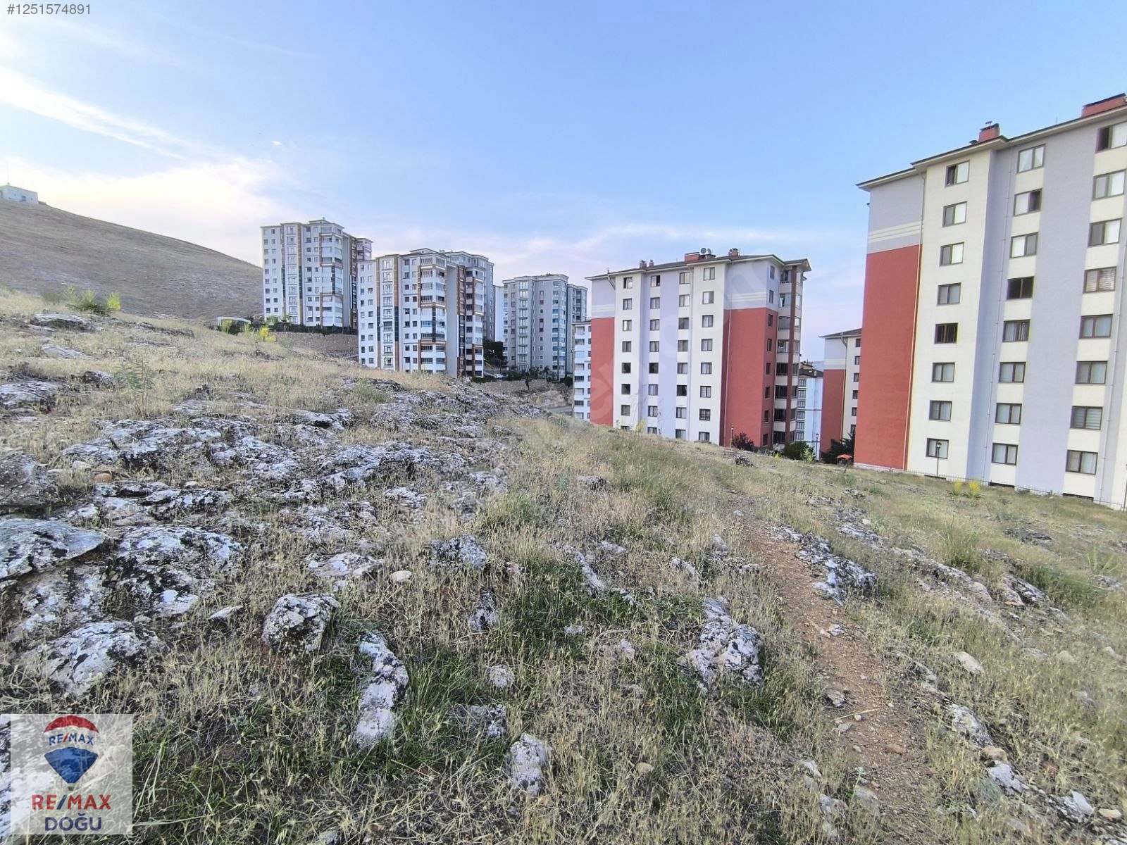 REMAX DOĞUDAN 8 KATA İMARLI ARSA - ELAZIĞ MERKEZ fotoğraf 5
