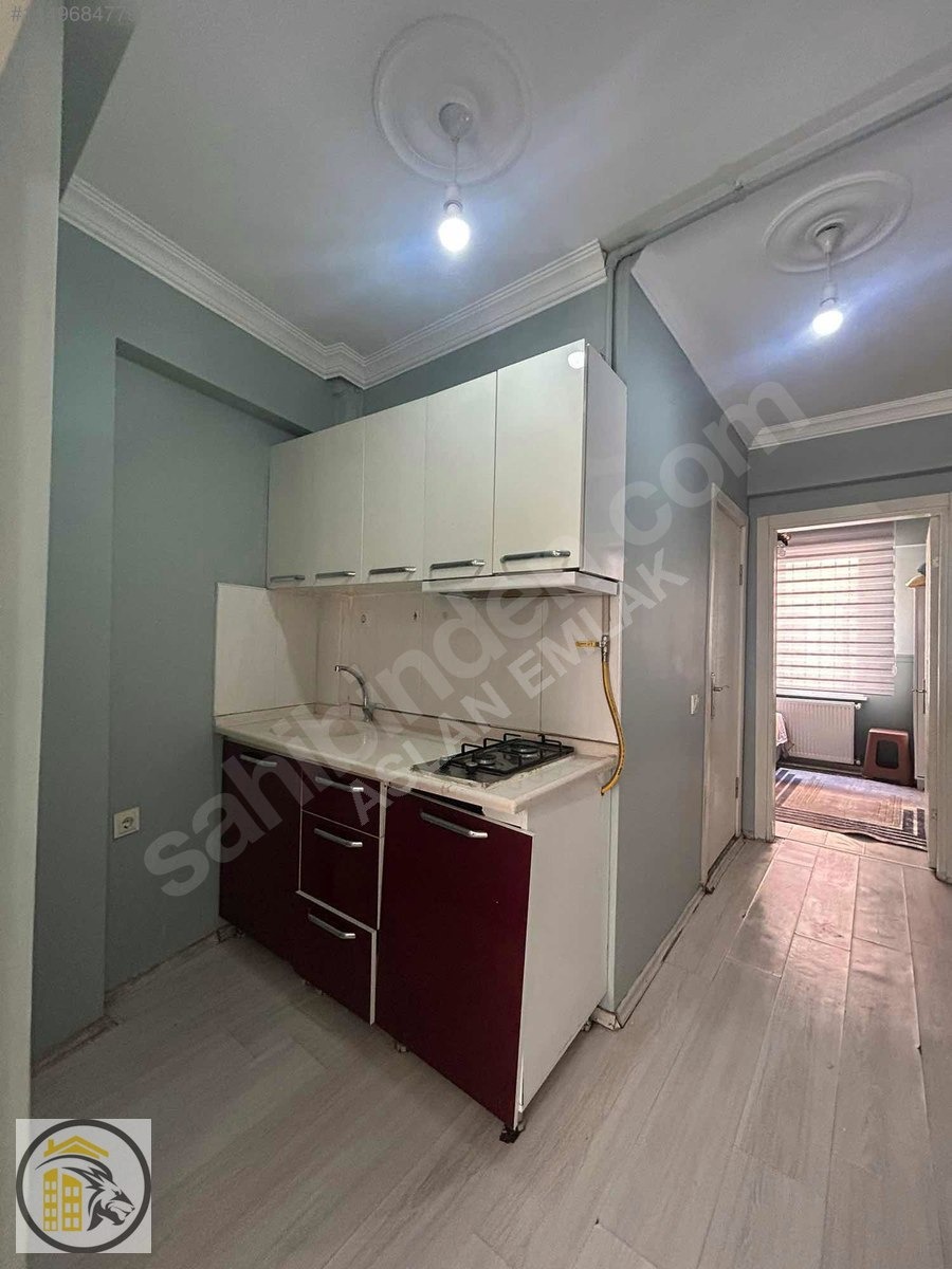 ASLAN EMLAK'TAN SATILIK MERKEZ DE14000 KİRACILI 1+1 EŞYALI DAİRE - KÜTAHYA MERKEZ fotoğraf 8
