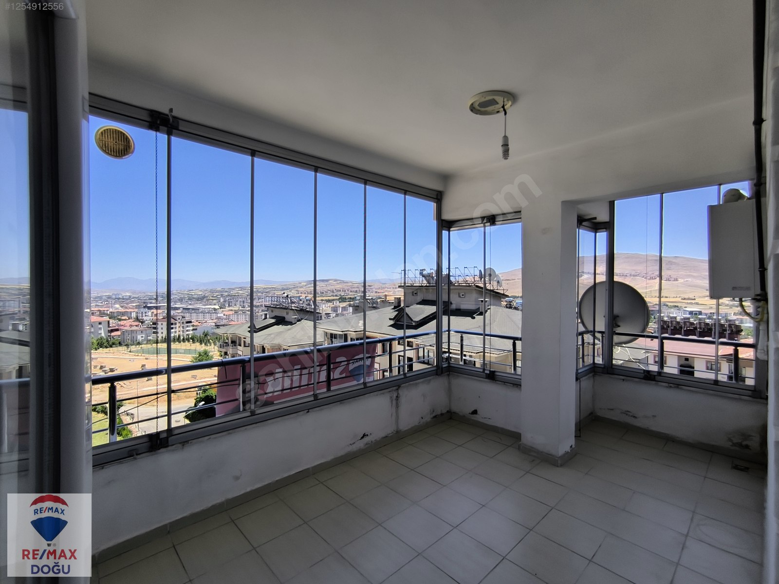 REMAX DOĞUDAN ABDULLAHPAŞA 3+1 SATILIK DAİRE - ELAZIĞ MERKEZ fotoğraf 2