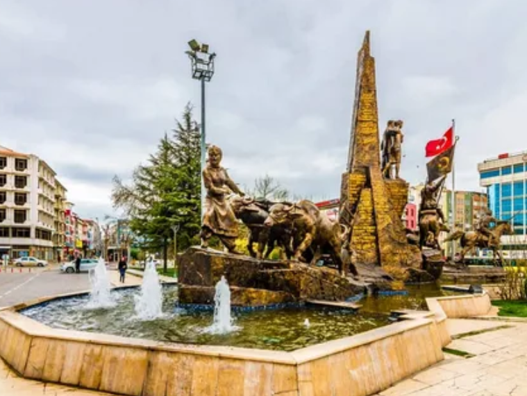 UŞAK EŞME OYMALI KÖYÜNDE 10.100 M² TARLA SATILIKTIR - UŞAK EŞME fotoğraf 8