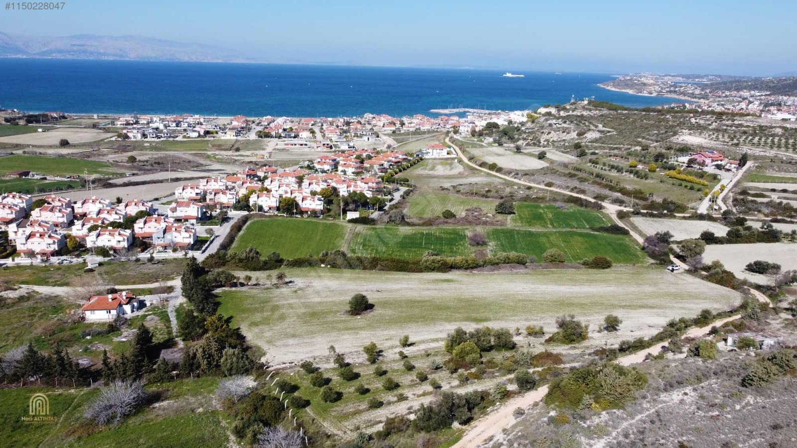 PANAROMİK DENİZ VE SAKIZ ADASI MANZARALI 20 DÖNÜM İMAR SINIRINDA - İZMİR ÇEŞME fotoğraf 4