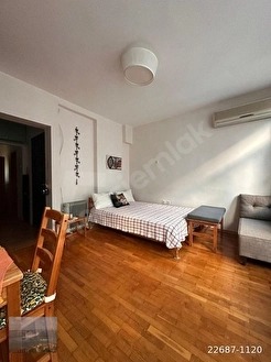 CİHANGİR DE SATILIK 2. KAT TARİHİ BİNADA KÜÇÜK DAİRE - İSTANBUL BEYOĞLU fotoğraf 12