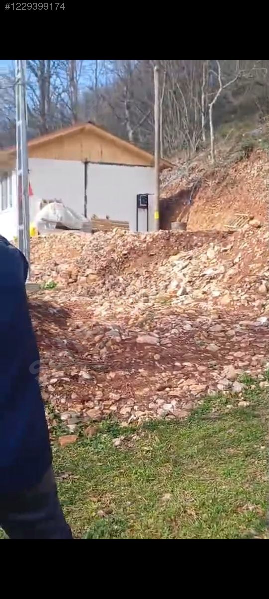 kartepede elektrik yol su mevcut 2.400 m2 istkartal 100 km - KOCAELİ KARTEPE fotoğraf 9