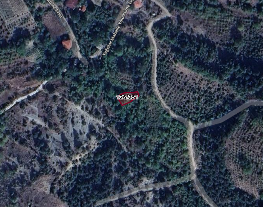 BOLU GÖYNÜK KAŞIKÇIŞEYHLER   KÖYÜNDE  244  M²  İMARLI ARSA  SATILIKTIR