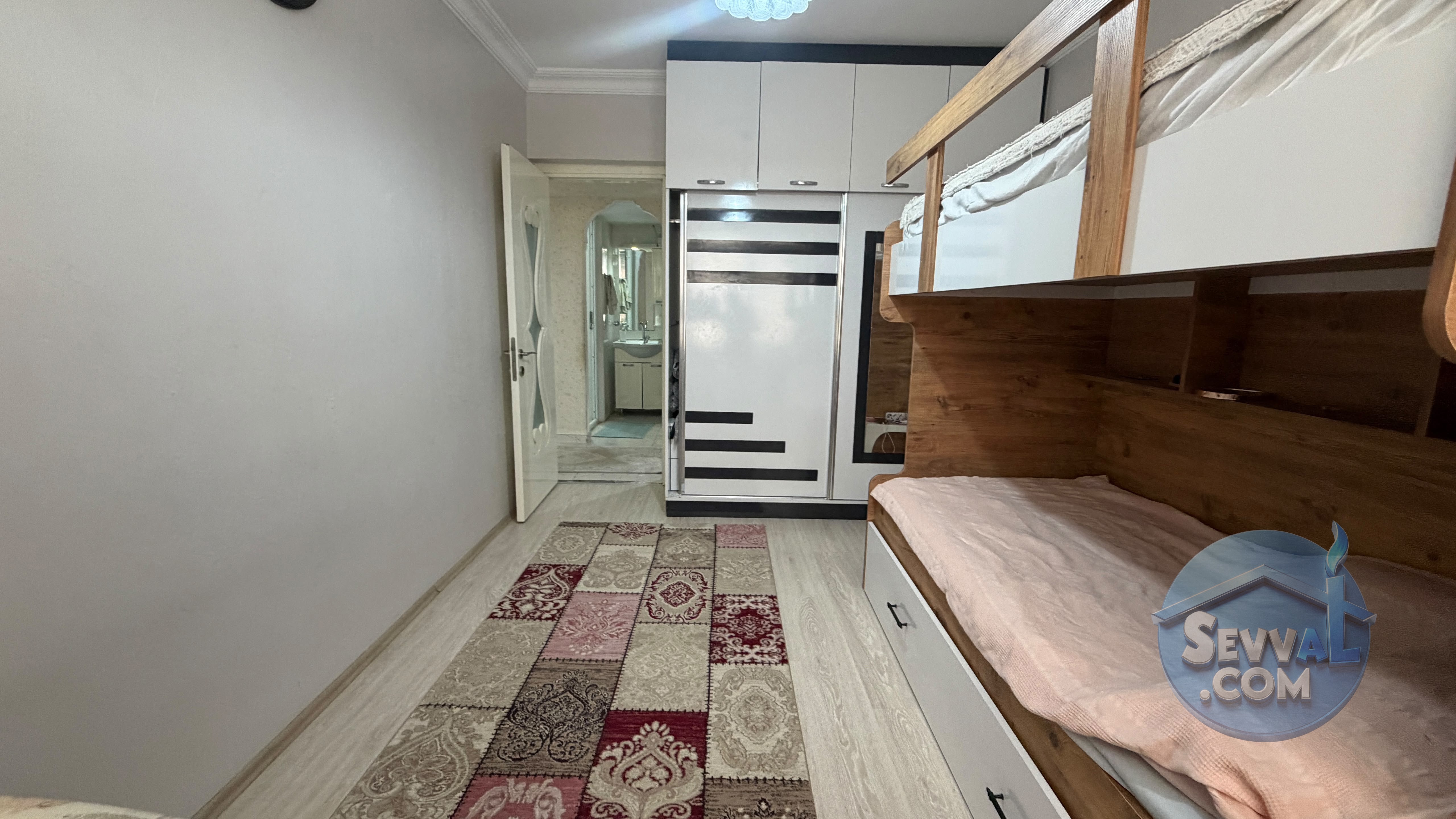 DEĞİRMENÖNÜ MAHALLESİ’NDE DENİZLİ LİSESİ YAKININDA SATILIK 2+1 DAİRE - DENİZLİ MERKEZEFENDİ fotoğraf 8