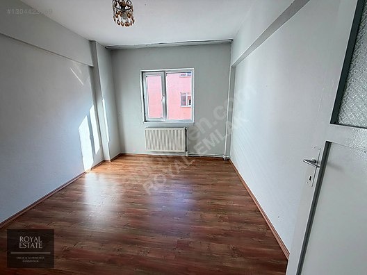 ROYAL EMLAKTAN BAHÇELERİÇİNDE KİRALIK 2+1 DAİRE - AMASYA MERKEZ fotoğraf 9