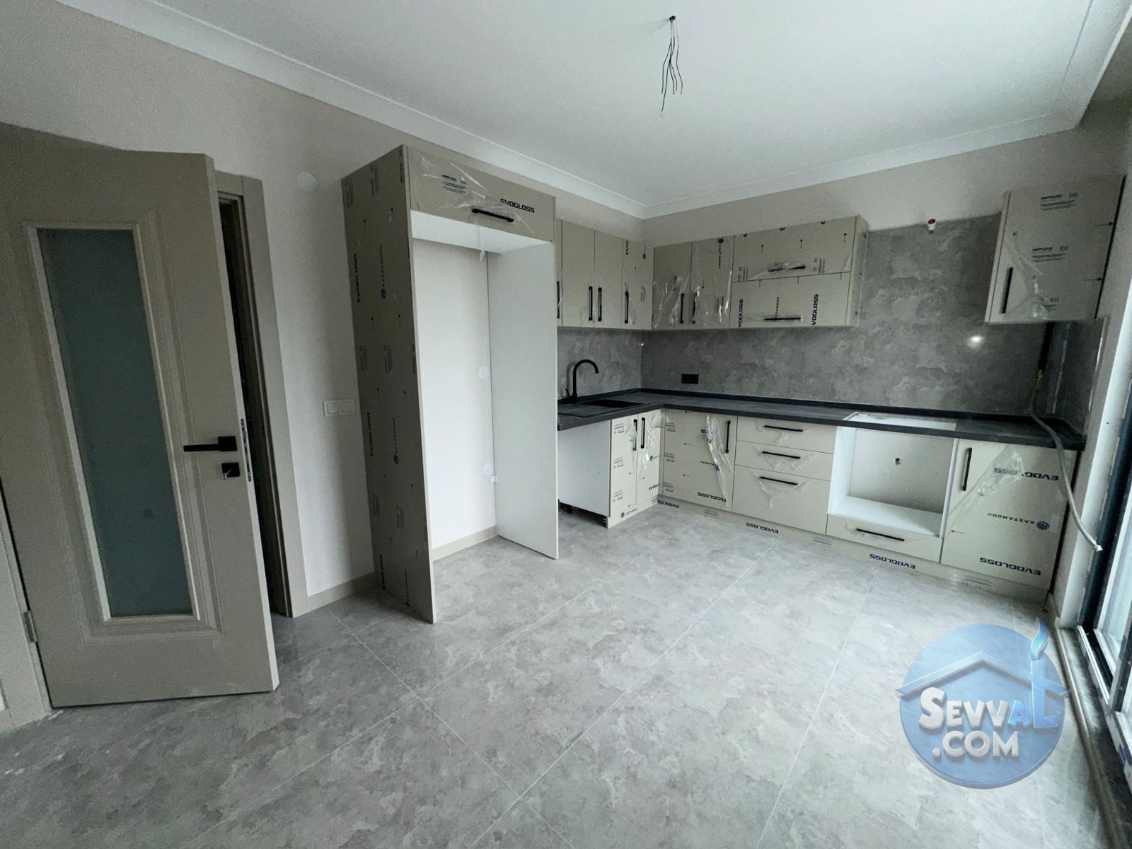 TOPÇULAR MH. SIFIR - EBEVENY BANYOLU - 3+1 ÇATI DUBLEKS - Kocaeli Gölcük fotoğraf 6