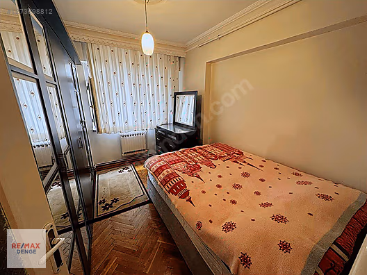 TOZKOPARAN MAHALLESİ MERTER EVLERİNDE SATILIK DAİRE - İSTANBUL GÜNGÖREN fotoğraf 4