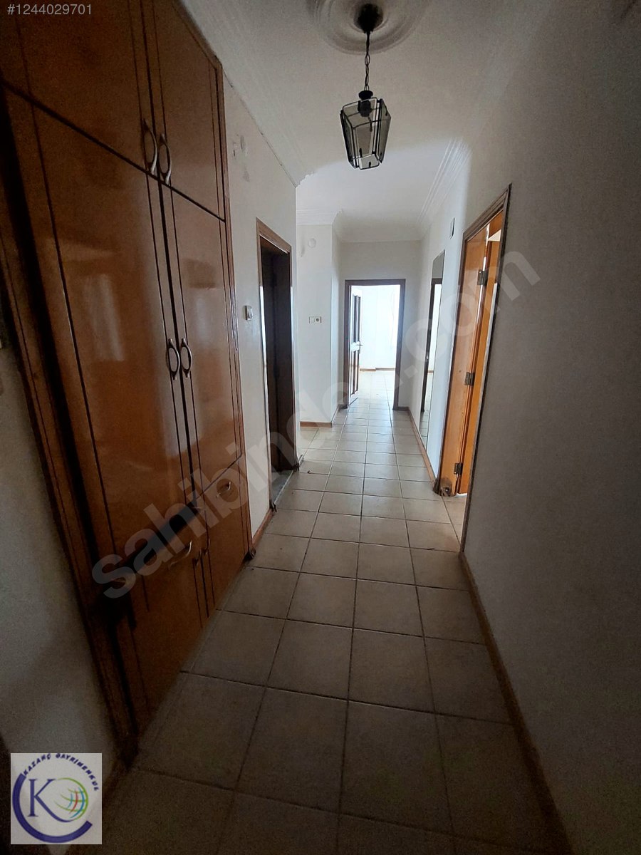 PALMİYE MAHALLESİ'NDE SATILIK GENİŞ VE KULLANIŞLI 3+1 DAİRE - MERSİN YENİŞEHİR fotoğraf 3