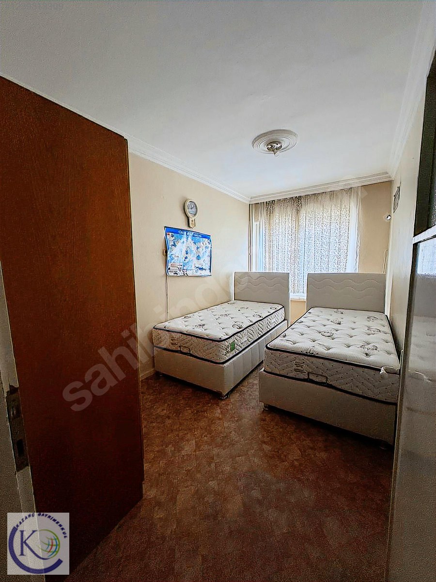 PALMİYE MAHALLESİ'NDE SATILIK GENİŞ VE KULLANIŞLI 2+1 DAİRE - MERSİN YENİŞEHİR fotoğraf 3