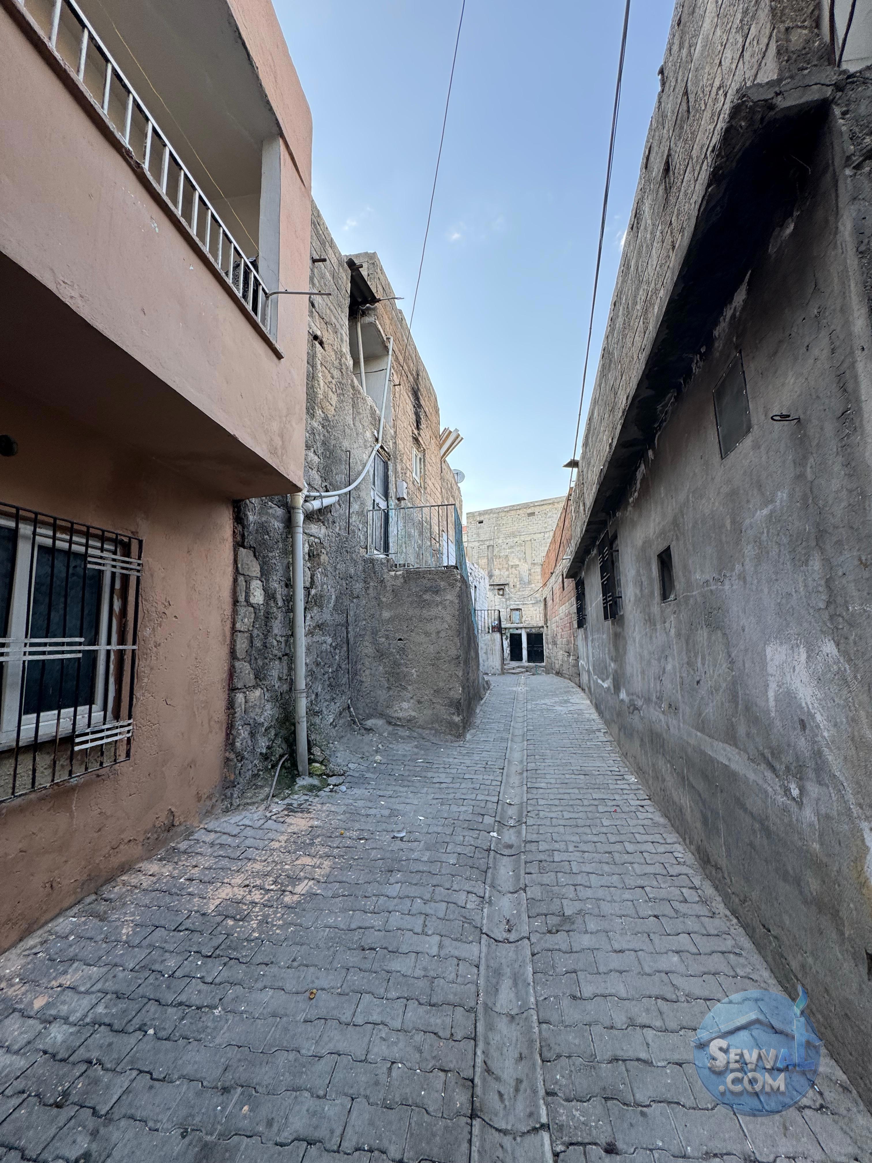 DEVSEÇ EMLAK TAN İKİ KATLI KOMPLE SATILIK BİNA - ŞANLIURFA HALİLİYE fotoğraf 5