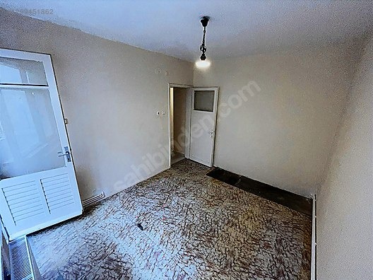 akçay köşemden deniz e 70 mt çamlıyolda 2+1 bahçe katı - BALIKESİR EDREMİT fotoğraf 18