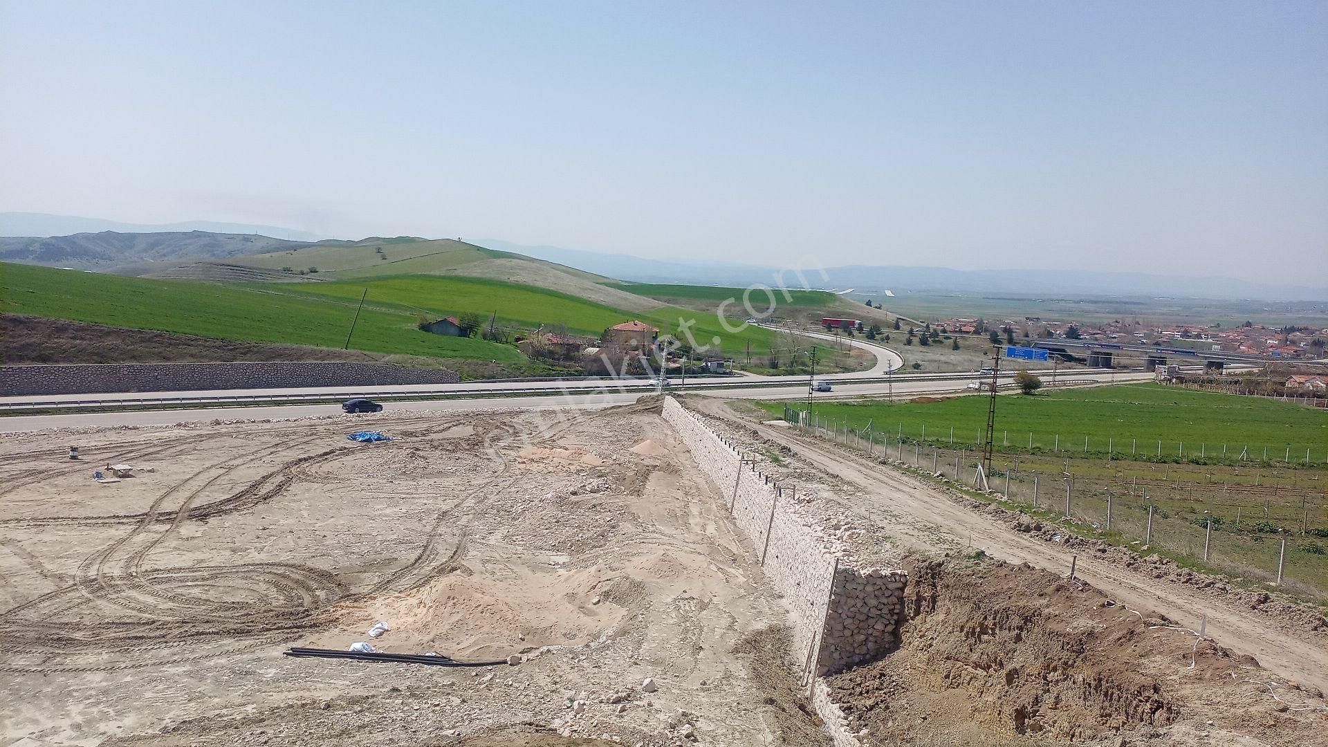 Merzifon Kayadüzü İşyeri Olabilecek Samsun Ankara Ana Yol A Yakın - AMASYA MERZİFON fotoğraf 6