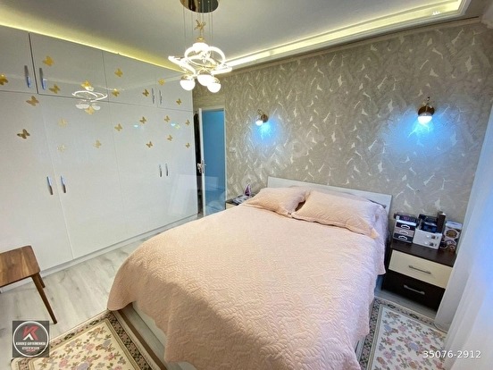 DENİZE SIFIR KONUMDA 2+1 YENİLENMİŞ SATILIK DAİRE KARDEŞ GAYRİMENKUL - KOCAELİ KARAMÜRSEL fotoğraf 18