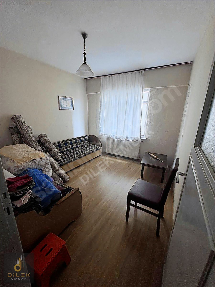 DİLEK EMLAKTAN YENİMAHALLEDE SAHİLE YÜRÜME MESAFESİ SATILIK 3+1 - ZONGULDAK EREĞLİ fotoğraf 3