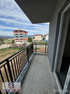 ŞAHİN BÜKE EMLAKTAN DENİZLİ  ACIPAYAM YENİ MAH.SATILIK 70 M2 2+1 DAİRE - DENİZLİ ACIPAYAM fotoğraf 5